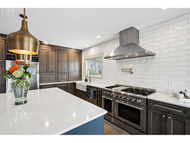 4706 Ne 137TH St, Vancouver, WA 98686