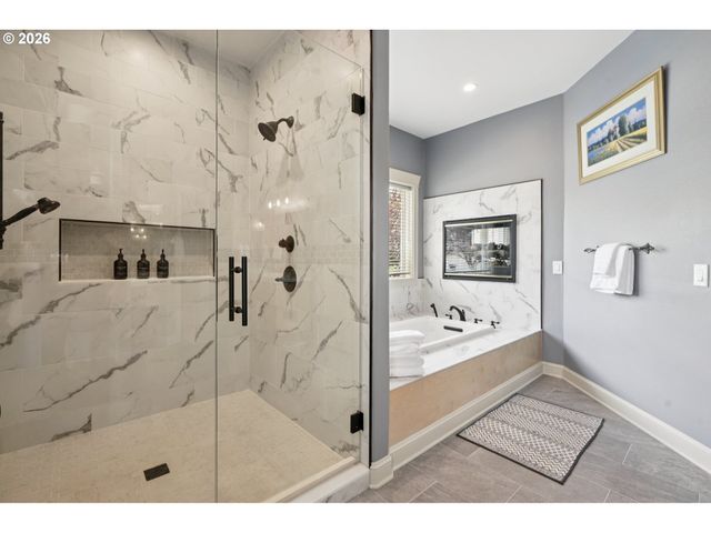 4706 Ne 137TH St, Vancouver, WA 98686
