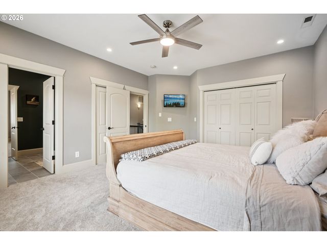 4706 Ne 137TH St, Vancouver, WA 98686