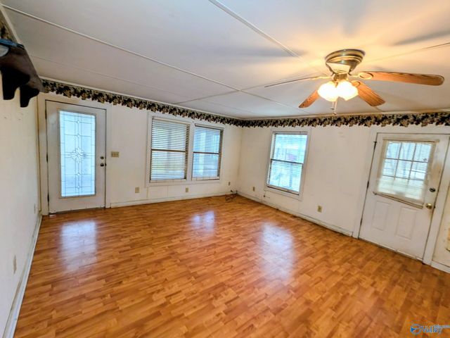 1818 West Lacon Road, Falkville, AL 35622