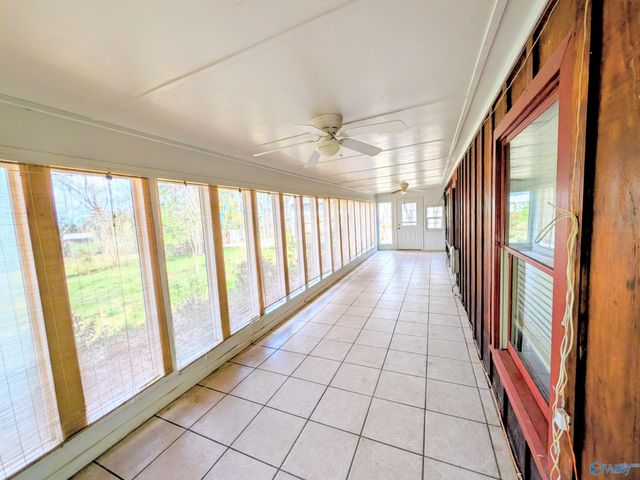 1818 West Lacon Road, Falkville, AL 35622