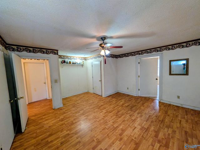 1818 West Lacon Road, Falkville, AL 35622