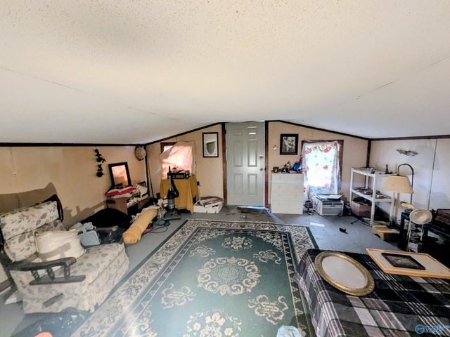 1818 West Lacon Road, Falkville, AL 35622