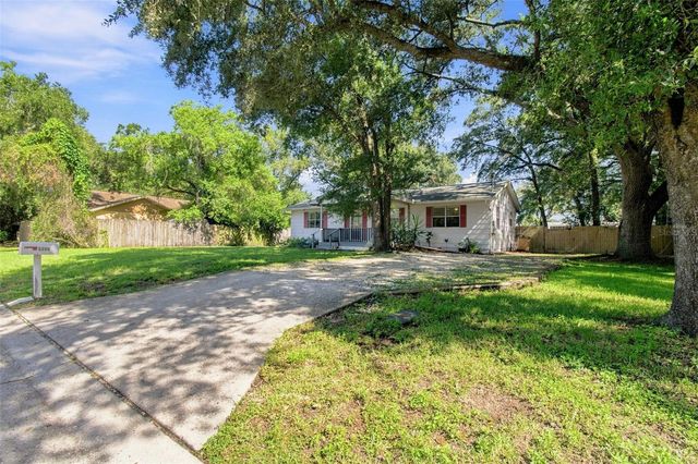 5206 PARADE STREET, Temple Terrace, FL 33617