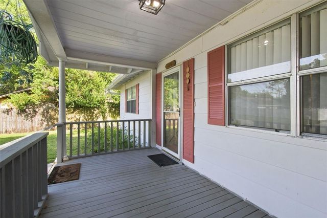 5206 PARADE STREET, Temple Terrace, FL 33617