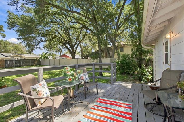 5206 PARADE STREET, Temple Terrace, FL 33617