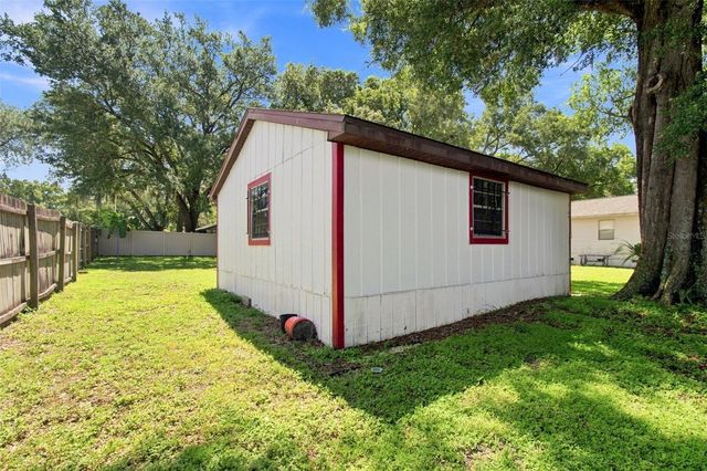 5206 PARADE STREET, Temple Terrace, FL 33617