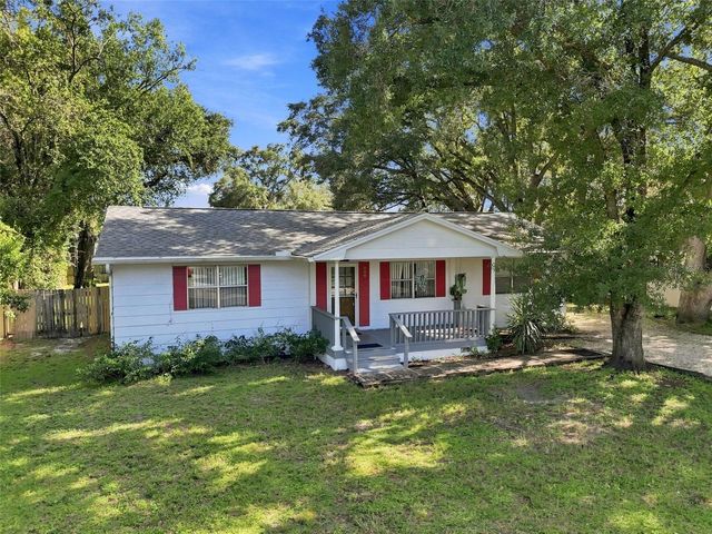 5206 PARADE STREET, Temple Terrace, FL 33617
