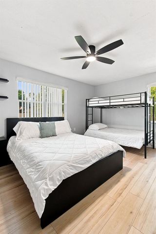 5206 PARADE STREET, Temple Terrace, FL 33617