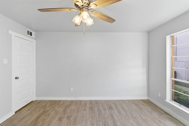 10574 High Hollows Drive 165, Dallas, TX 75230
