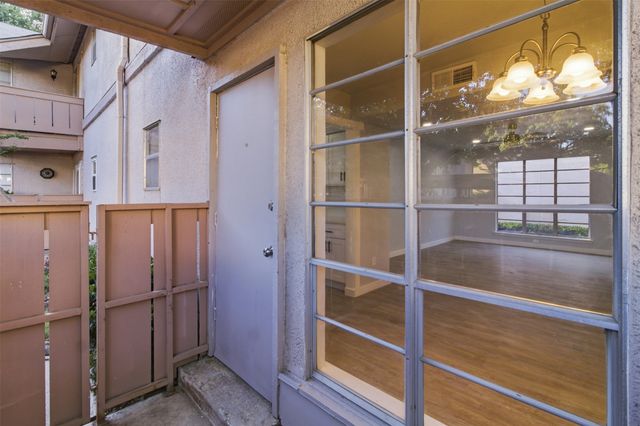 10574 High Hollows Drive 165, Dallas, TX 75230