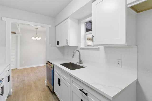 10574 High Hollows Drive 165, Dallas, TX 75230