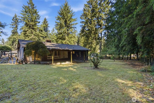 11 NW Bridle Ridge Pl, Bremerton, WA 98311