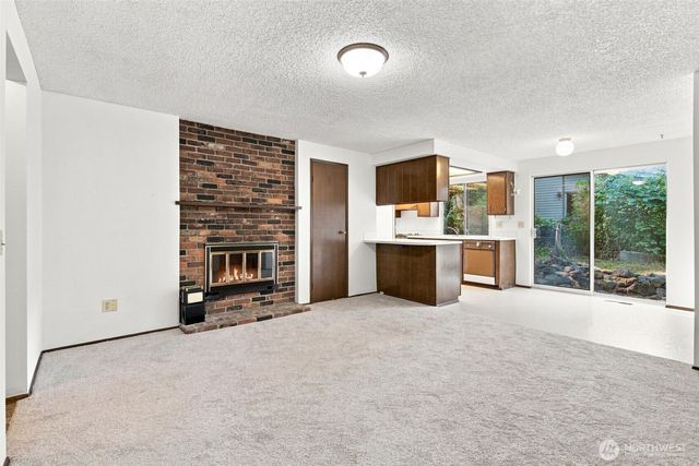 11 NW Bridle Ridge Pl, Bremerton, WA 98311