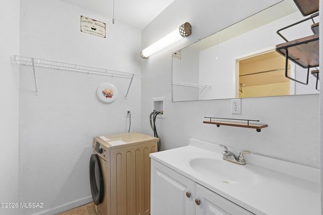 808 S Langley Ave Unit 201, Tucson, AZ 85710