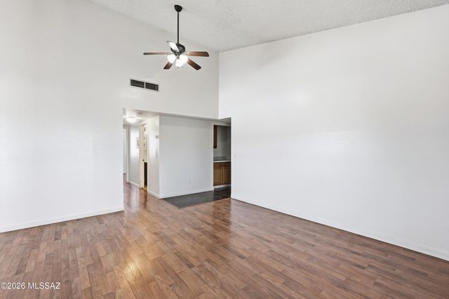 808 S Langley Ave Unit 201, Tucson, AZ 85710