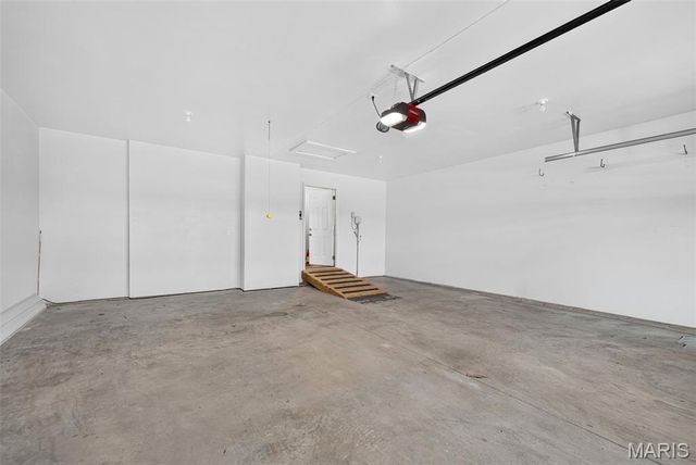 380 Steam Engine Court, Troy, MO 63379