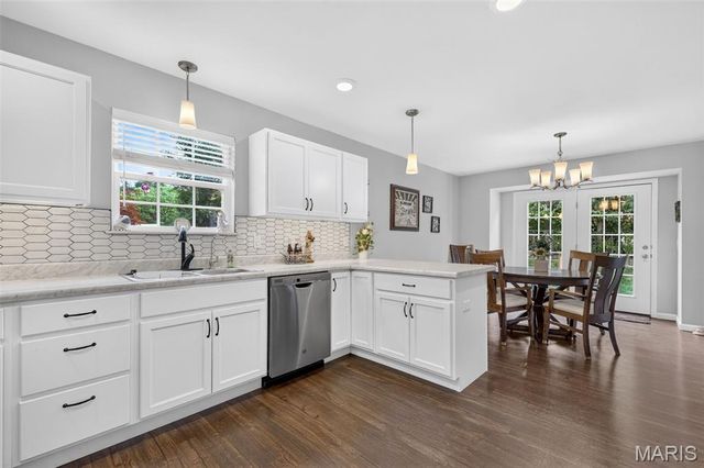 380 Steam Engine Court, Troy, MO 63379