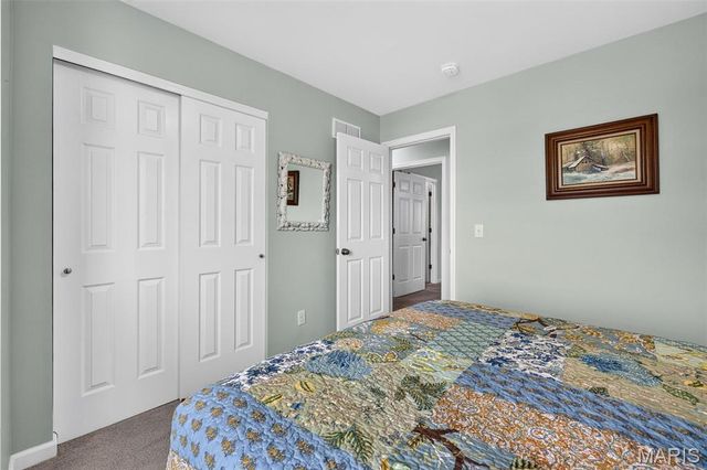 380 Steam Engine Court, Troy, MO 63379