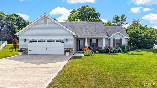 380 Steam Engine Court, Troy, MO 63379