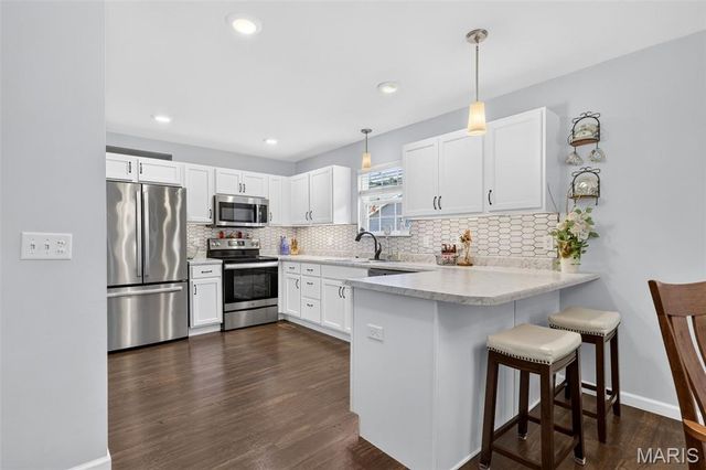 380 Steam Engine Court, Troy, MO 63379