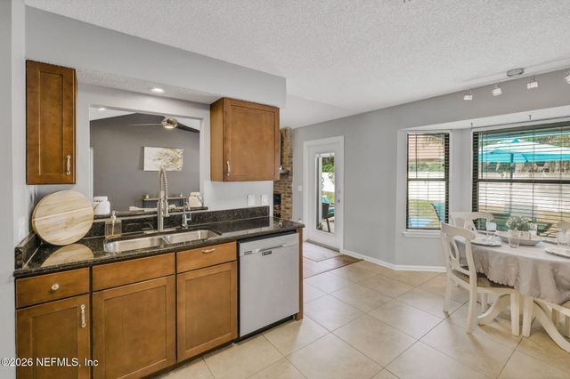 7571 CAPERS Place, Jacksonville, FL 32244