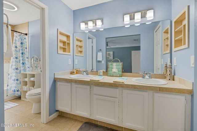 7571 CAPERS Place, Jacksonville, FL 32244