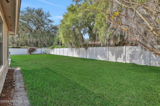 7571 CAPERS Place, Jacksonville, FL 32244