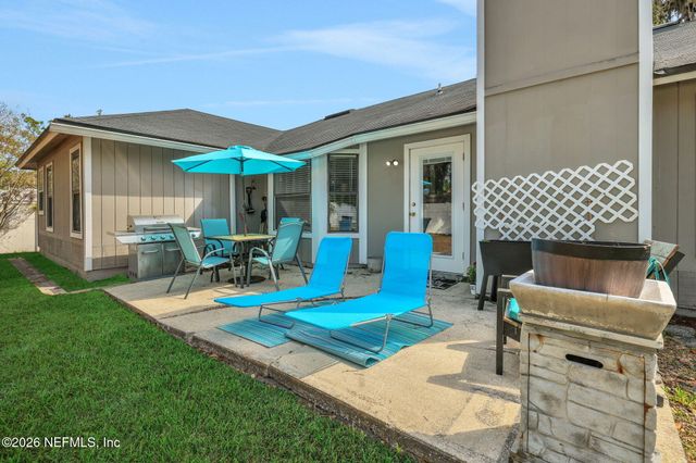 7571 CAPERS Place, Jacksonville, FL 32244