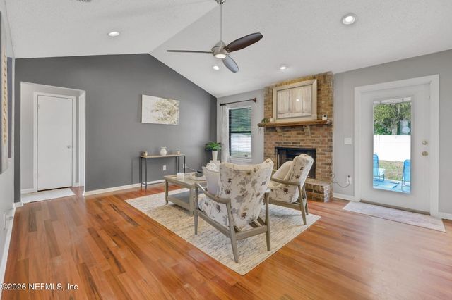 7571 CAPERS Place, Jacksonville, FL 32244