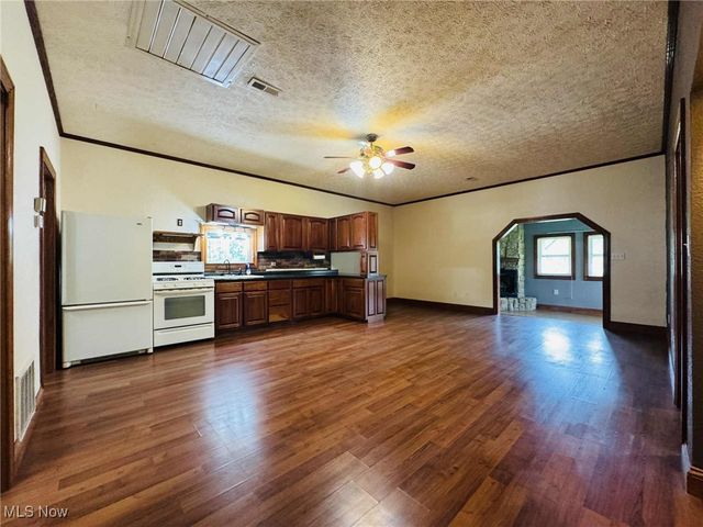 45209 Sarahsville Road, Caldwell, OH 43724