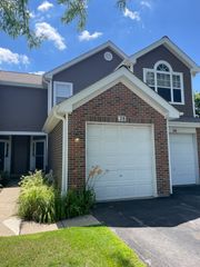 28 Waverly Court 28, Algonquin, IL 60102