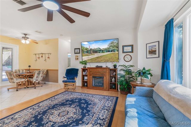 4427 N Butternut Avenue, Beverly Hills, FL 34465