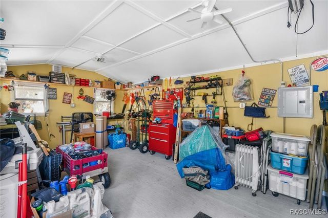 4427 N Butternut Avenue, Beverly Hills, FL 34465