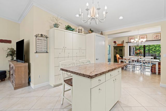 5175 Beechwood Road, Delray Beach, FL 33484