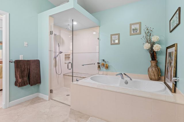 5175 Beechwood Road, Delray Beach, FL 33484