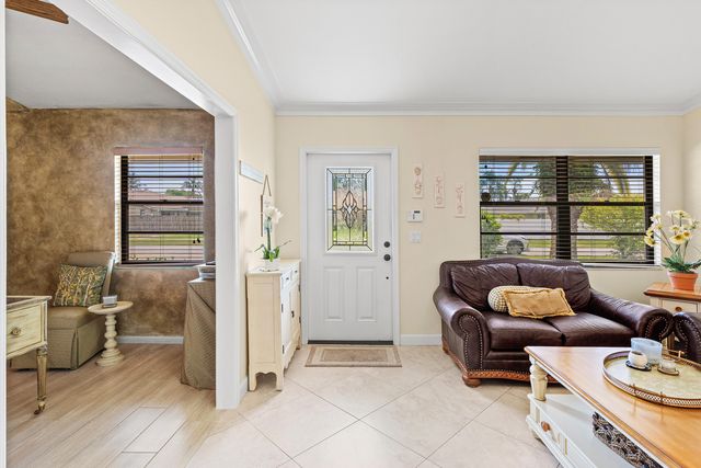 5175 Beechwood Road, Delray Beach, FL 33484
