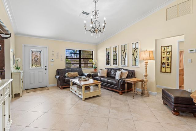 5175 Beechwood Road, Delray Beach, FL 33484