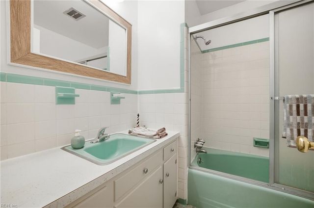 221 Delaney DR, Suffolk, VA 23434