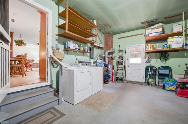 221 Delaney DR, Suffolk, VA 23434