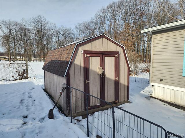 450 Glencoe, Temperance, MI 48182