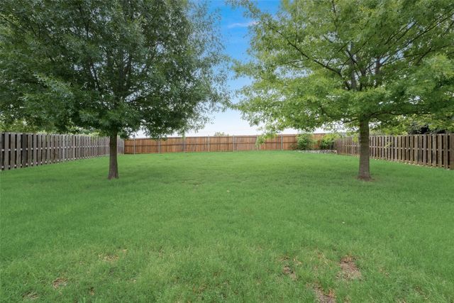 2760 Beacon Hill Drive, Rockwall, TX 75087