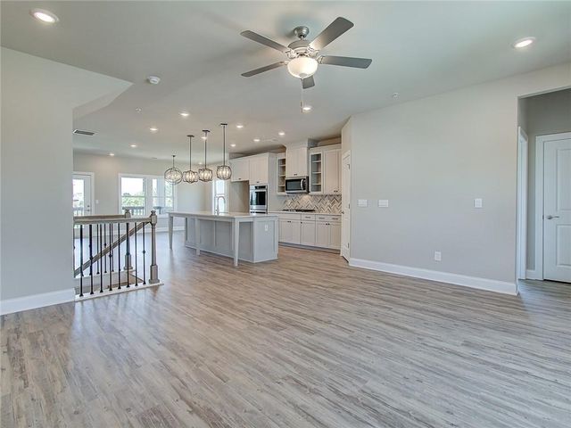 1095 Knoxboro Lane, Woodstock, GA 30188