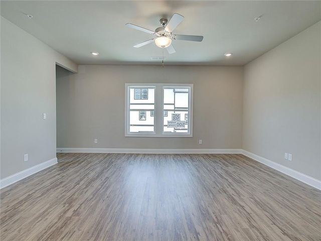1095 Knoxboro Lane, Woodstock, GA 30188