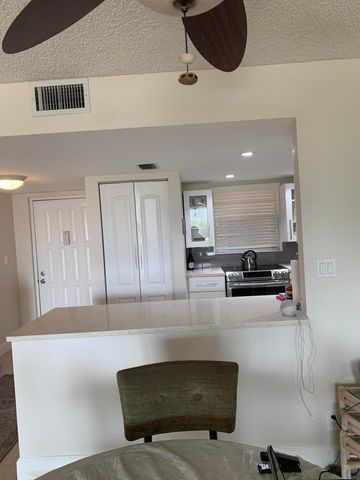 5340 NW 2nd Avenue W 229, Boca Raton, FL 33487