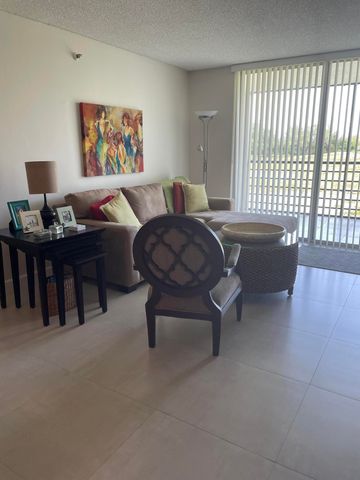 5340 NW 2nd Avenue W 229, Boca Raton, FL 33487