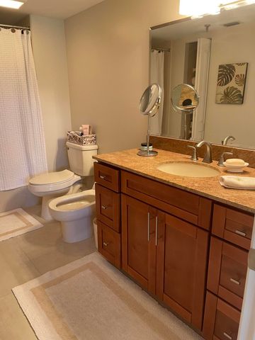 5340 NW 2nd Avenue W 229, Boca Raton, FL 33487