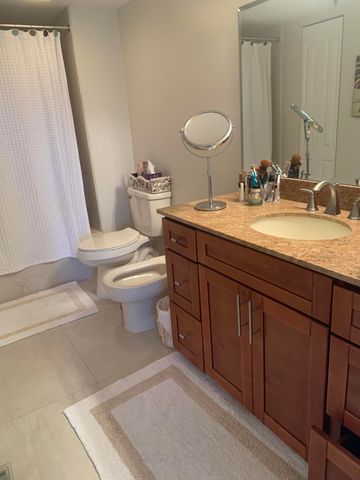5340 NW 2nd Avenue W 229, Boca Raton, FL 33487