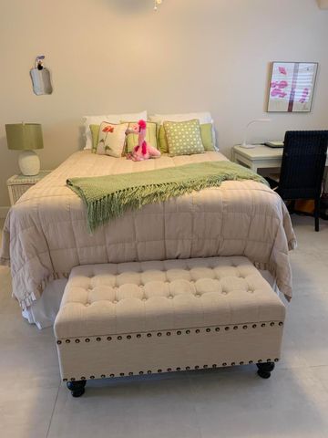 5340 NW 2nd Avenue W 229, Boca Raton, FL 33487