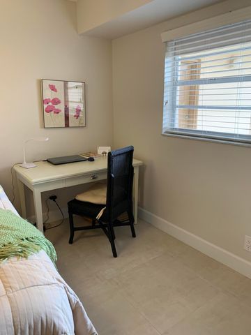 5340 NW 2nd Avenue W 229, Boca Raton, FL 33487